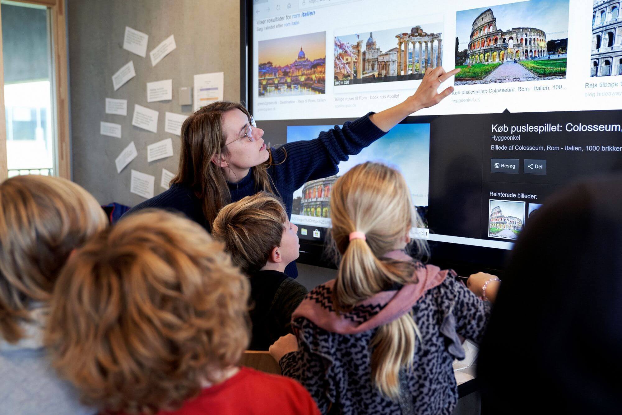 Undervisning Af Elevgruppe Ved Smartboard DSC2320